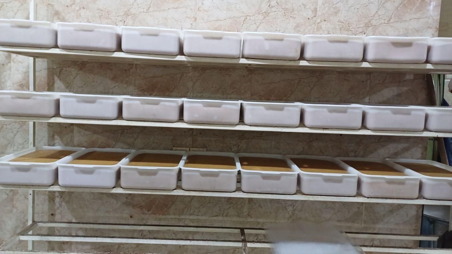 فروش حلوا ارده سنتی زرقان|خوردنی و آشامیدنی|شیراز, شریف‌آباد|دیوار