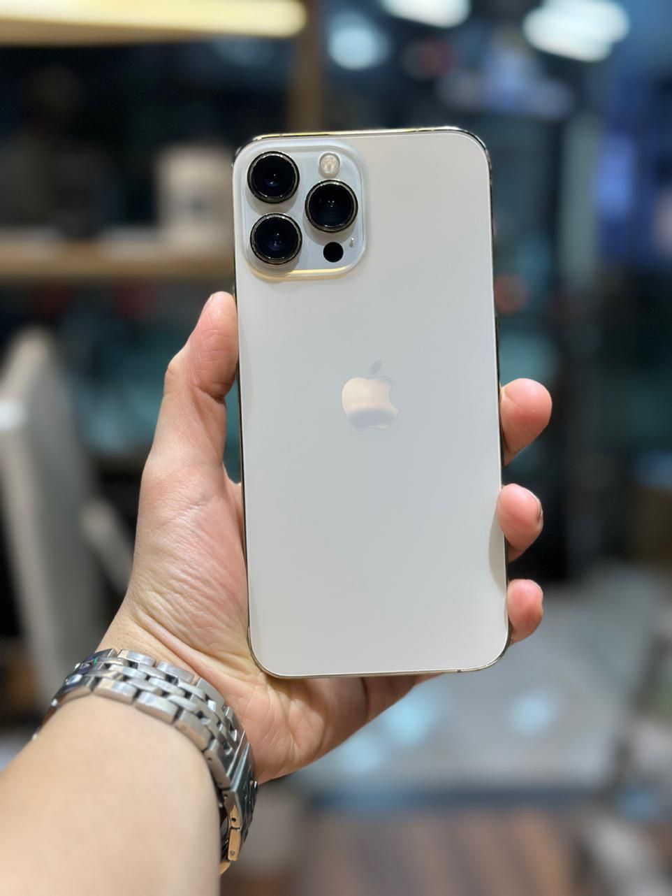 اپل iPhone 13 Pro Max با حافظهٔ ۲۵۶ گیگابایت|موبایل|رشت, بلوار گیلان|دیوار