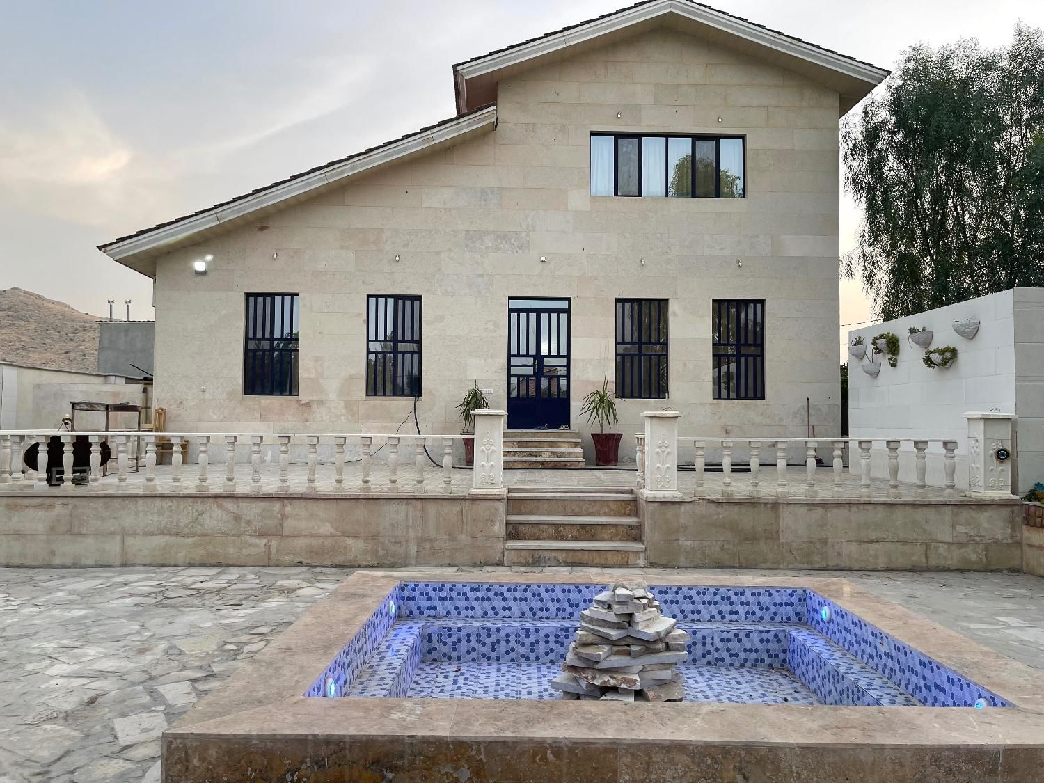 اجاره باغ ویلایی زرقان|اجارهٔ کوتاهمدت ویلا و باغ|زرقان, |دیوار