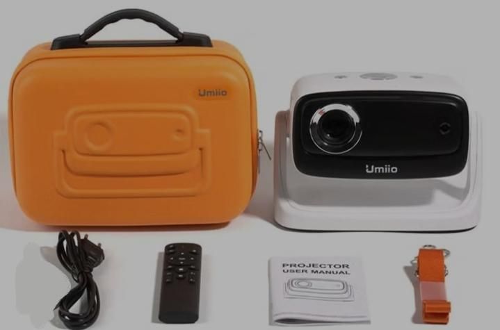 پروژکتو 10 umiio با کیفیت 4k|تلویزیون و پروژکتور|تهران, سوهانک|دیوار
