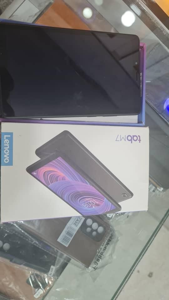 تبلت|تبلت|لردگان, |دیوار