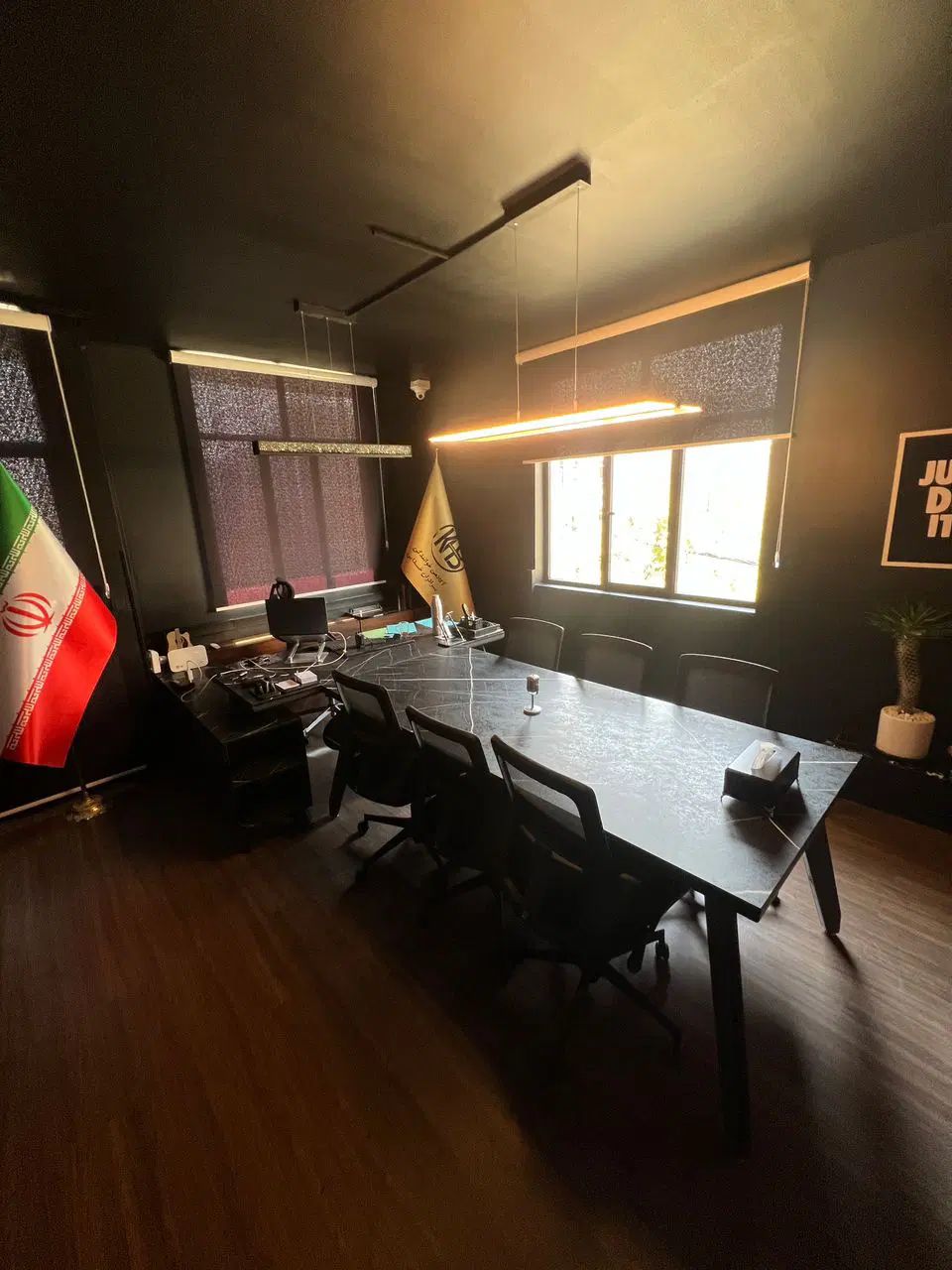 فراخوان رسمی انتخاب ۵ خواننده برتر ایران ۱۴۰۴|گردهمایی و همایش|تهران, آسمان|دیوار