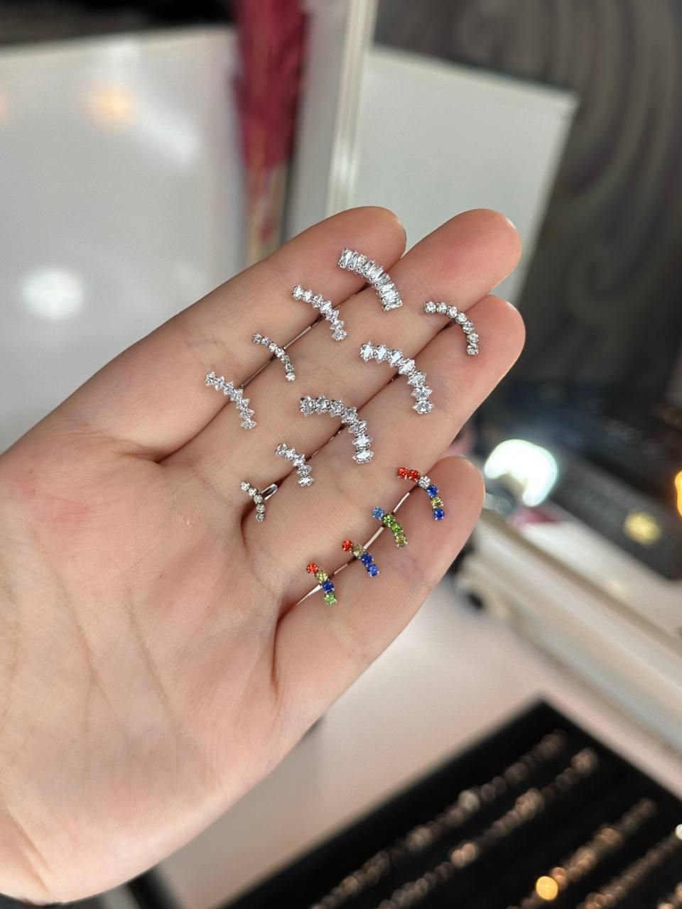 پیرسینگ جواهری گوش|بدلیجات|قم, زنبیل آباد|دیوار