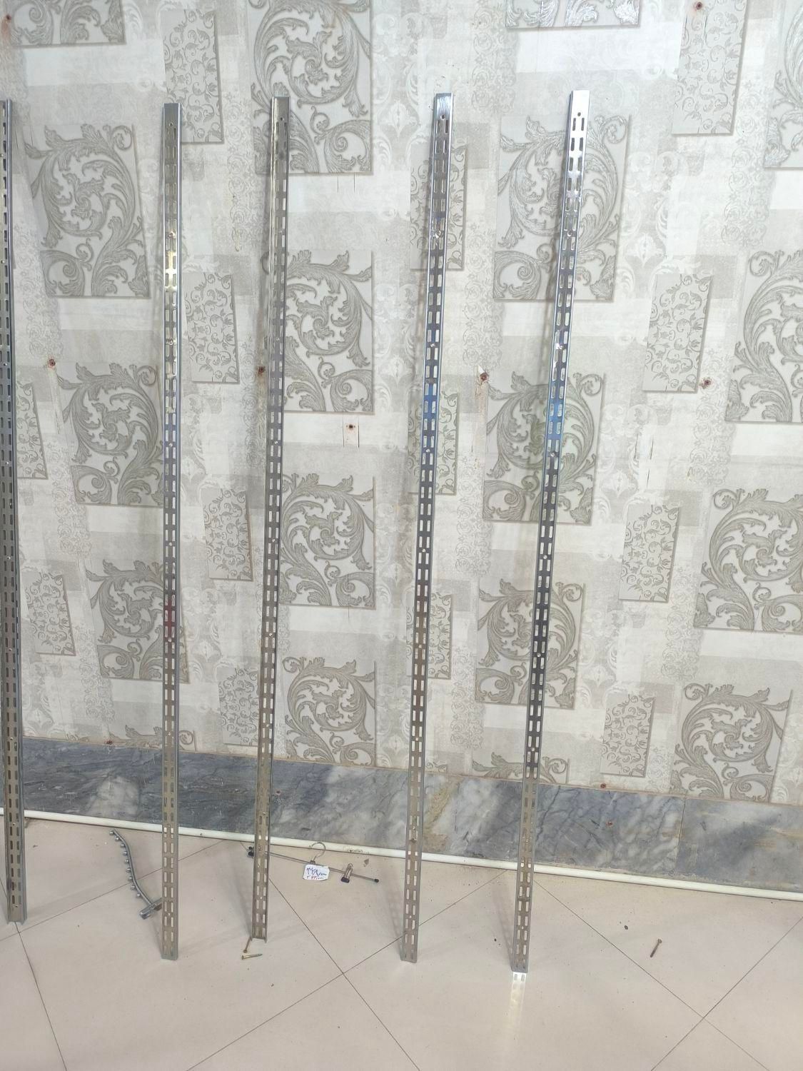 رگال و ستون و چوب لباسی و مانکن و ...|فروشگاه و مغازه|تربتحیدریه, قائم|دیوار