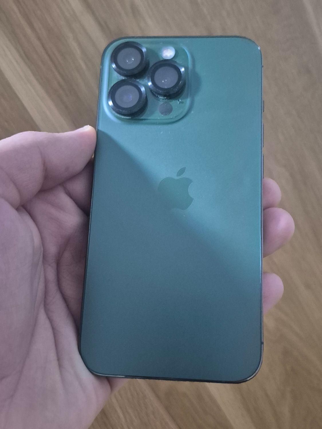 اپل iPhone 13 Pro با حافظهٔ ۲۵۶ گیگابایت|موبایل|تهران, گمرک|دیوار