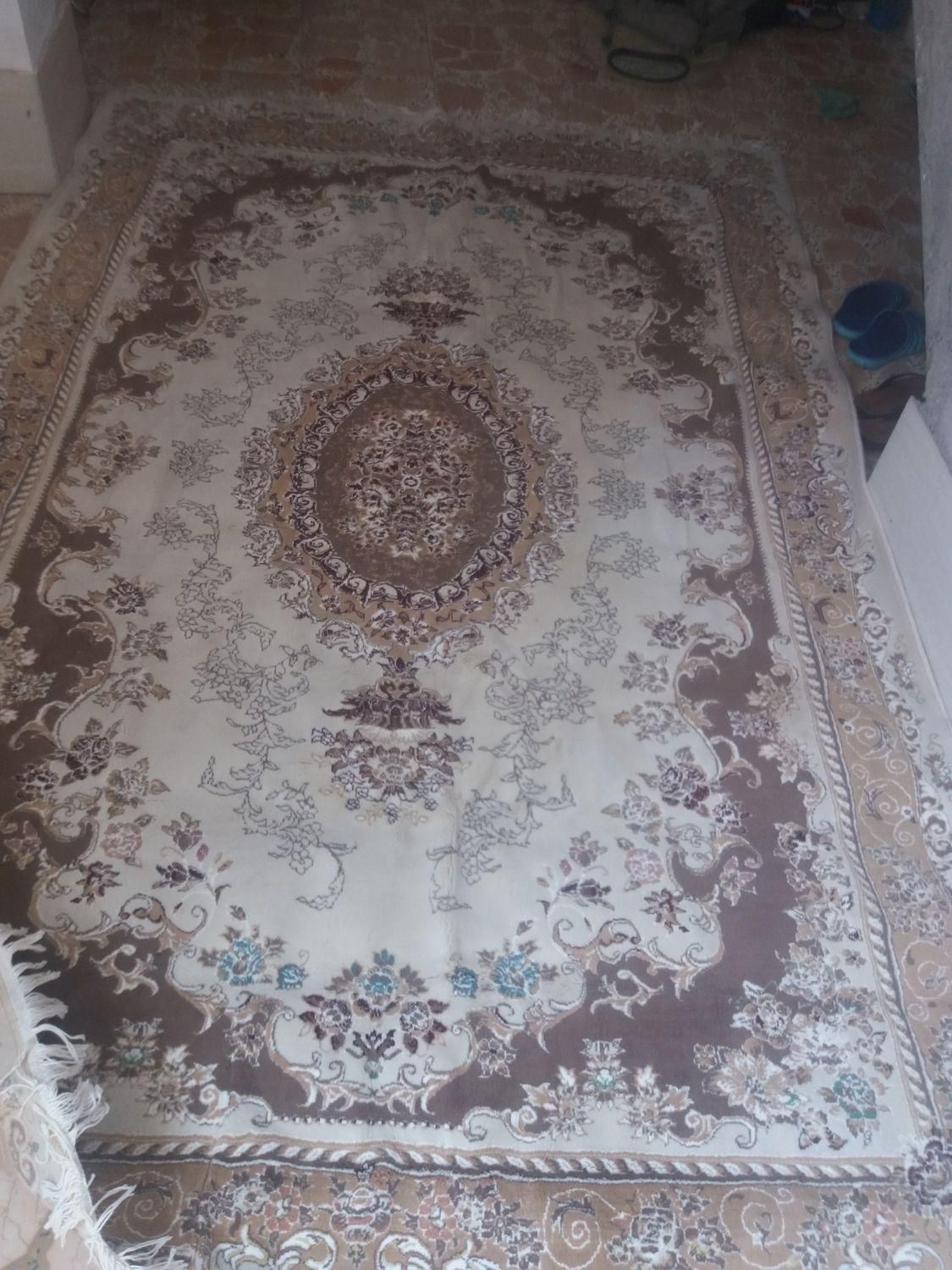 فرش 6متری کاملا سالم بدون هیچ سوختگی یاپارگی|فرش|رشت, سلیمانداراب|دیوار
