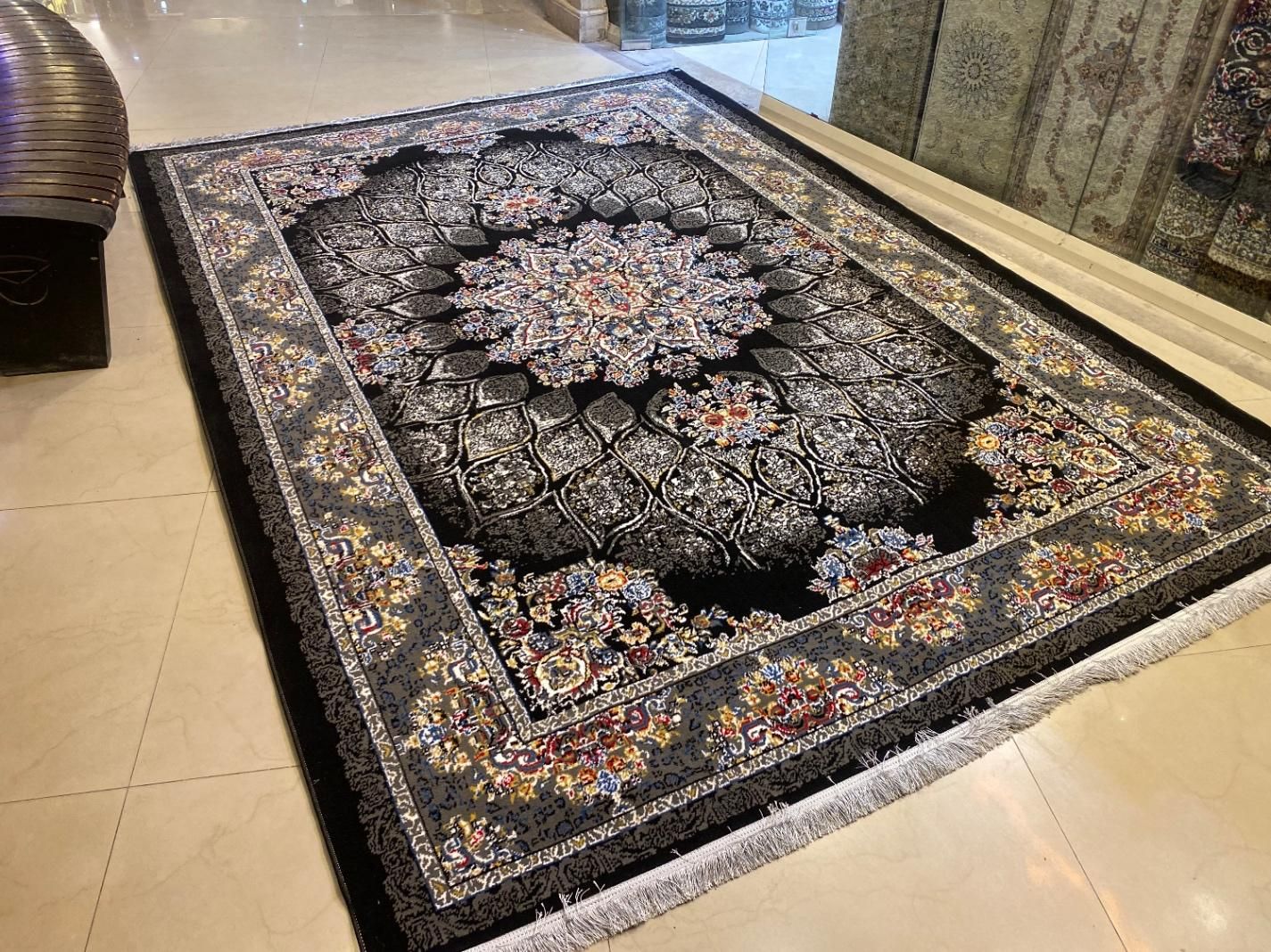 فرش ۳ در ۴ رخش مشهد فیلی مشکی طلاکوب|فرش|ایوان, |دیوار