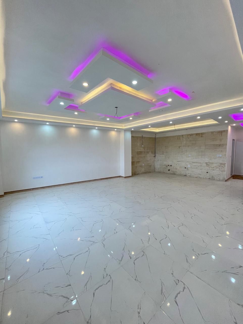 فروش واحد ۱۰۸ متری نوساز(دارای وام ۵۵۰میلیونی)|فروش آپارتمان|صومعه‌سرا, |دیوار