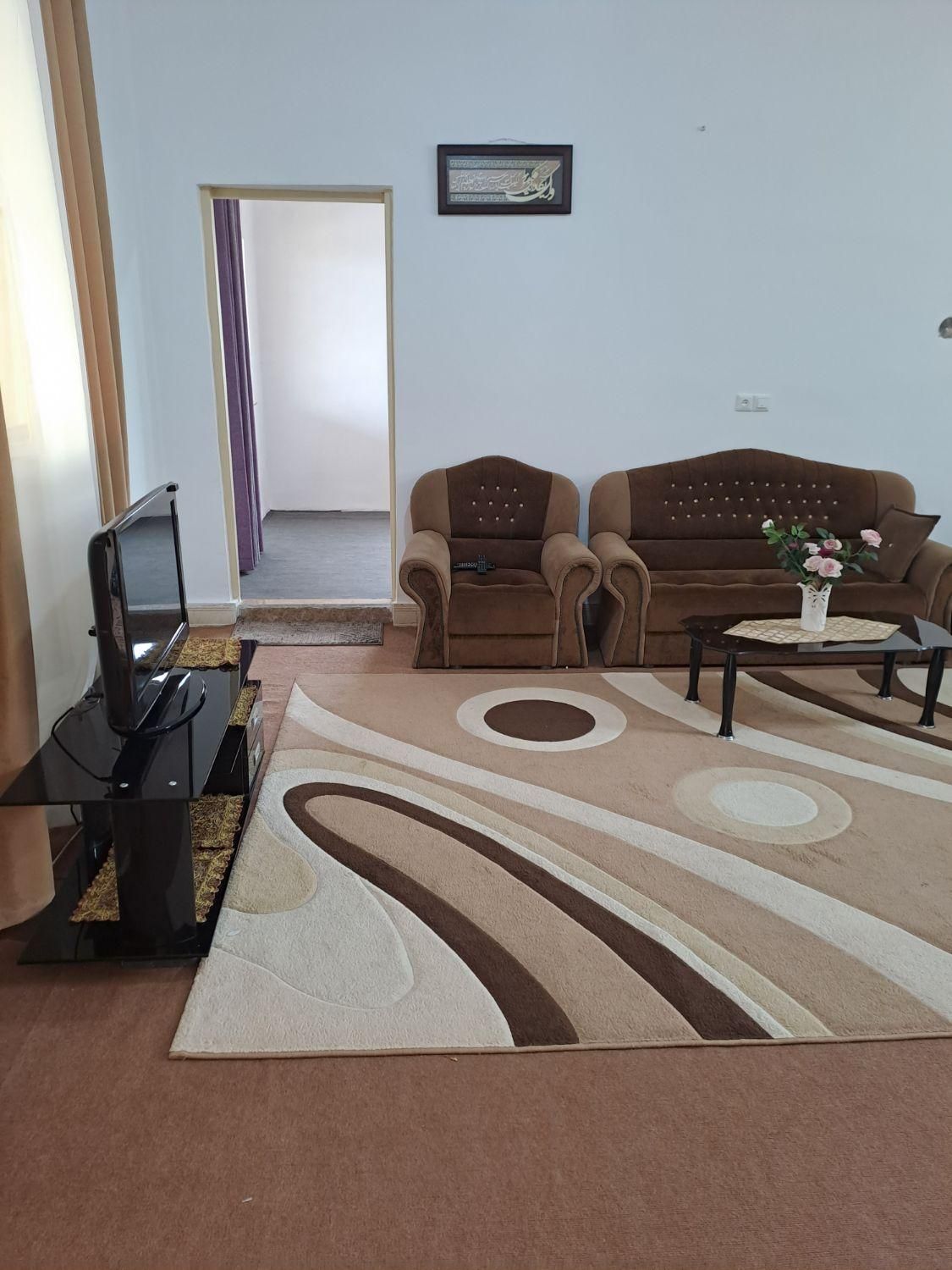 ویلای جنگلی با منظره ای خاطره انگیز|اجارهٔ کوتاه‌مدت ویلا و باغ|ساری, |دیوار