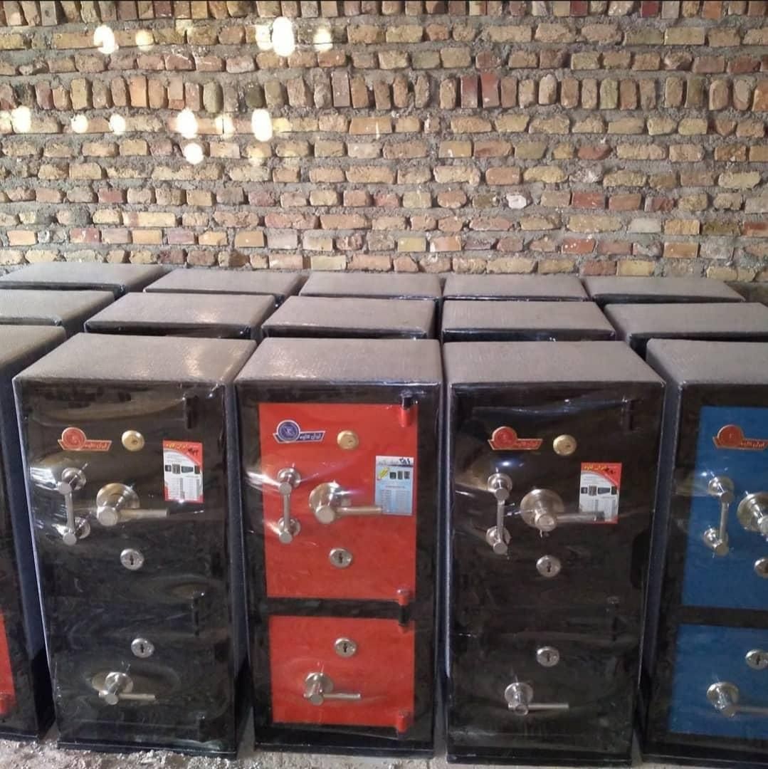 گاوصندوق سند خور گاو صندوق اسنادومدارک|ابزارآلات|تبریز, |دیوار
