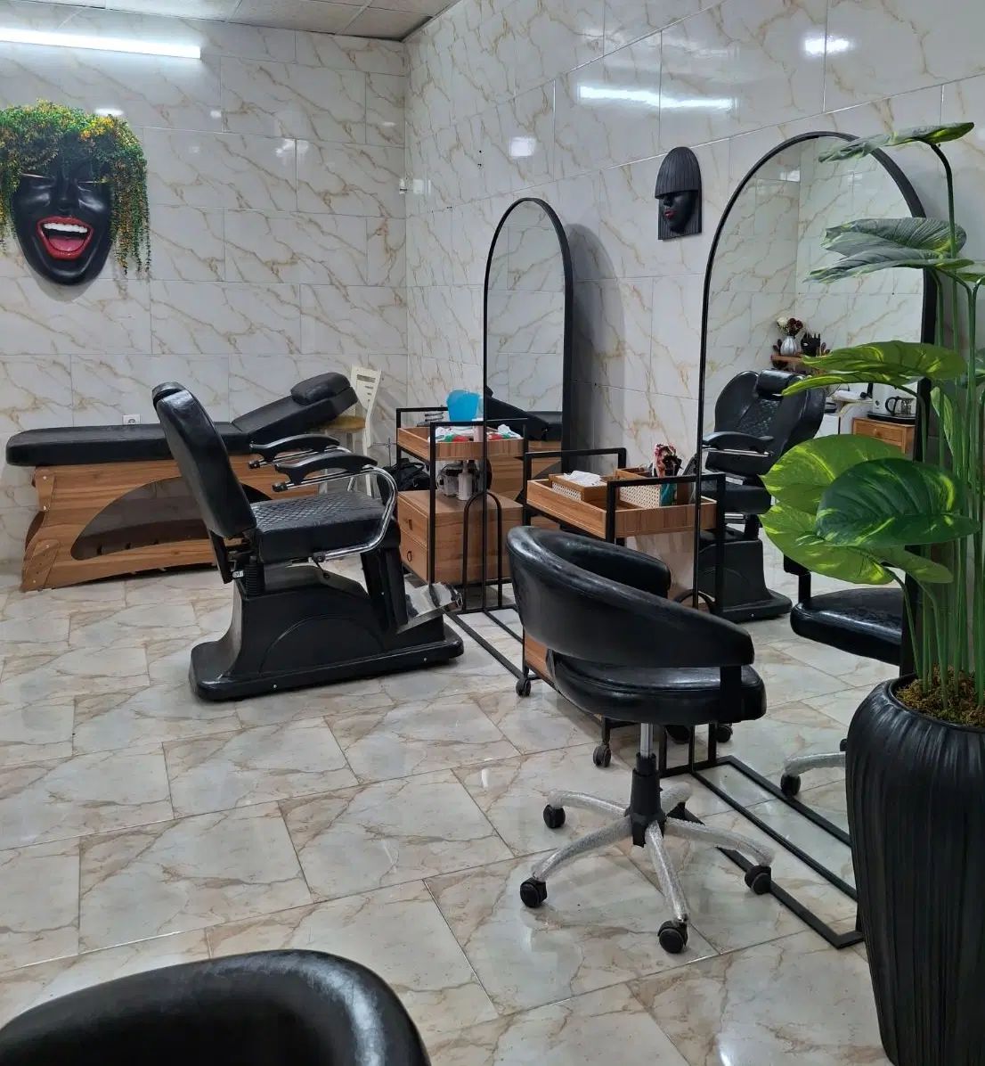 آرایشگاه بافت مو ناخن. مژه مو.خلیج فارس شماره دو|خدمات آرایشگری و زیبایی|تهران, شهرک طالقانی|دیوار
