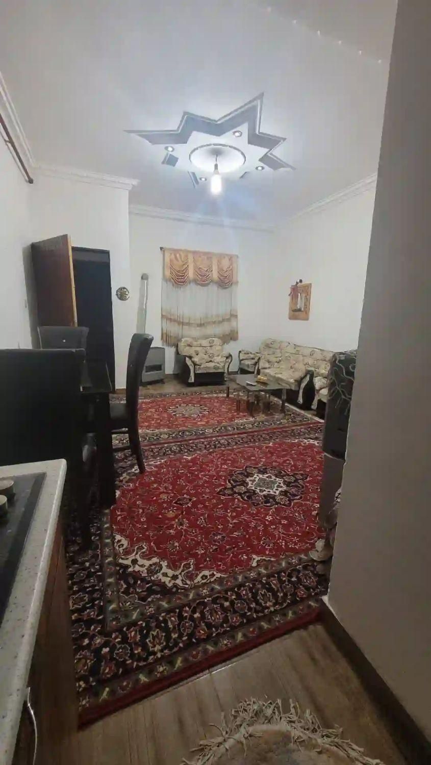 اجاره روزانه وماهانه و سالانه|اجارهٔ کوتاه‌مدت آپارتمان و سوئیت|رشت, بیجارپس|دیوار