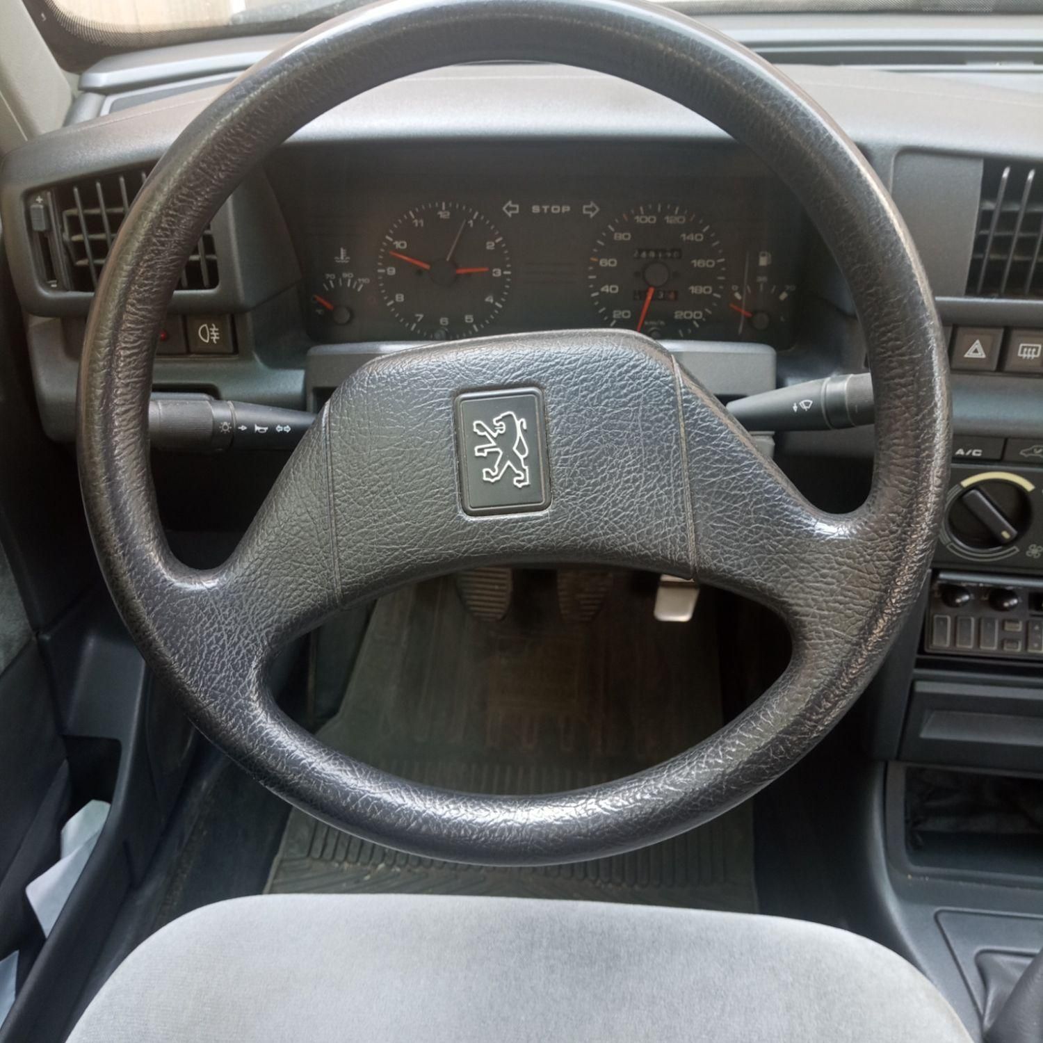 پژو 405 gl عتیقه مدل 72|خودرو سواری و وانت|یزد, |دیوار