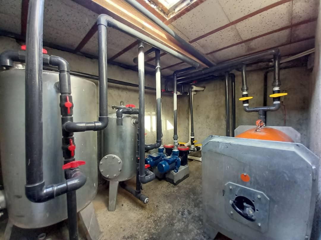 تاسیسات مسکونی صنعتی تجاری استخر جکوزی|خدمات پیشه و مهارت|پرند, فاز ۱|دیوار