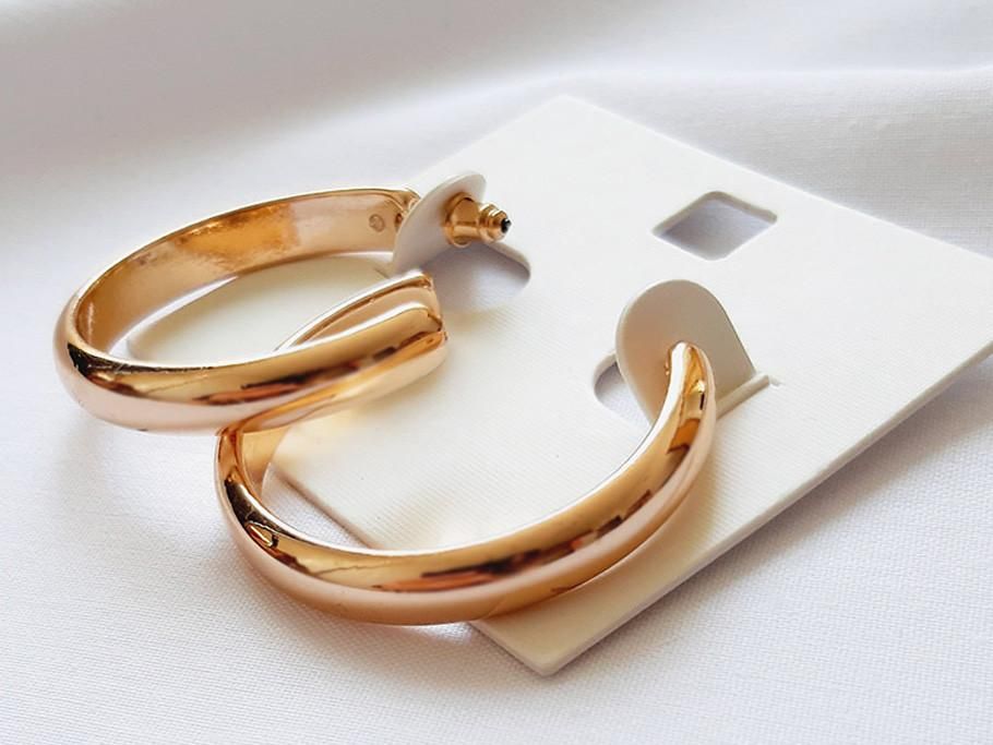 گوشواره نیم حلقه طلایی، سادگی و جذابیت درکنار هم|بدلیجات|سنندج, |دیوار