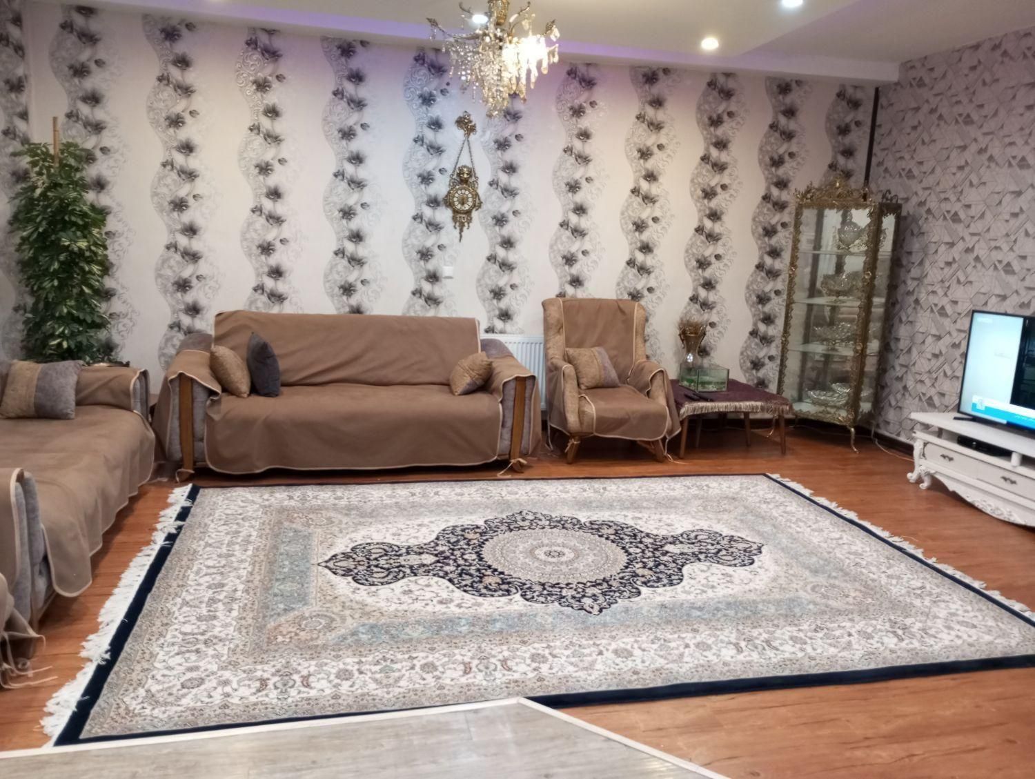 اجاره آپارتمان مبله روزانه|اجارهٔ کوتاهمدت آپارتمان و سوئیت|ایلام, |دیوار