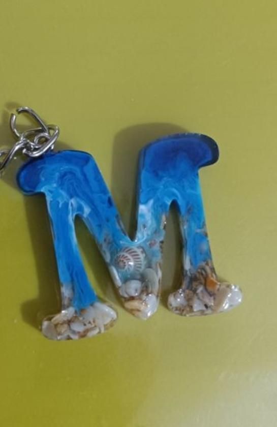 گردنبند رزین|بدلیجات|فولادشهر, فولادشهر|دیوار