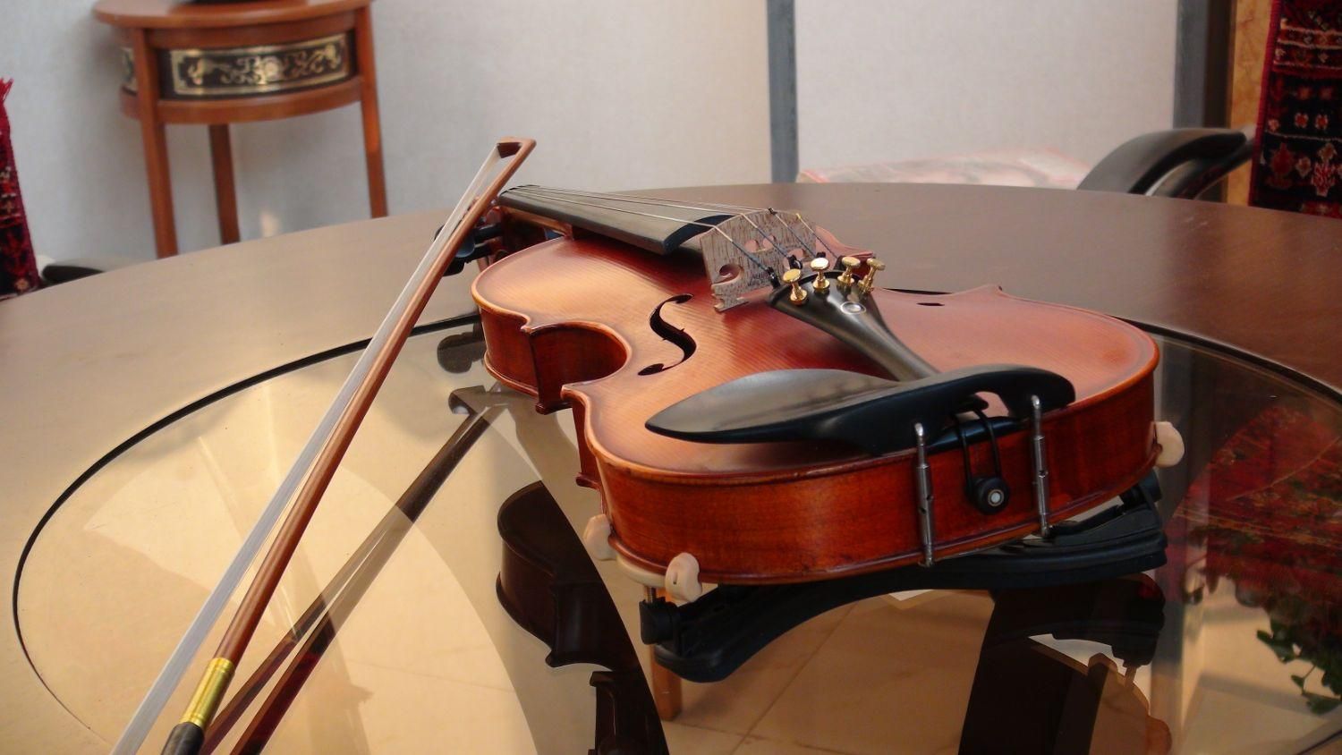 ویولن حرفه ای نو|ویولن|کرج, گوهردشت|دیوار