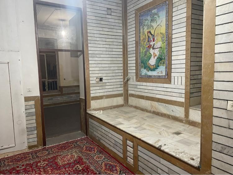 خانه ویلای ۲۵۰ متر خونه و۵۸۸ متر زمین در عنبرآباد|فروش خانه و ویلا|جیرفت, |دیوار