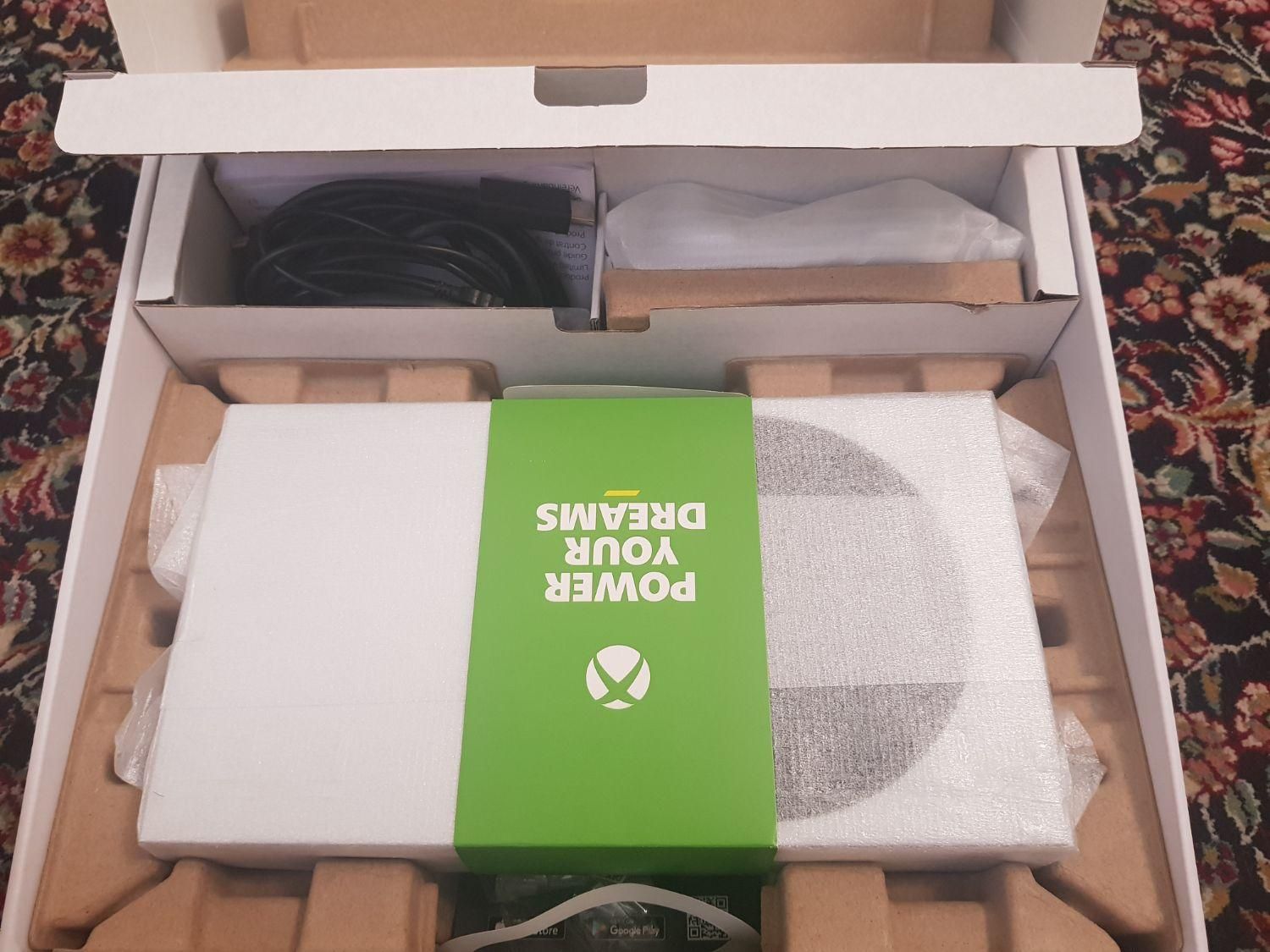 Xbox series s|کنسول، بازی ویدئویی و آنلاین|مشهد, دانشجو|دیوار