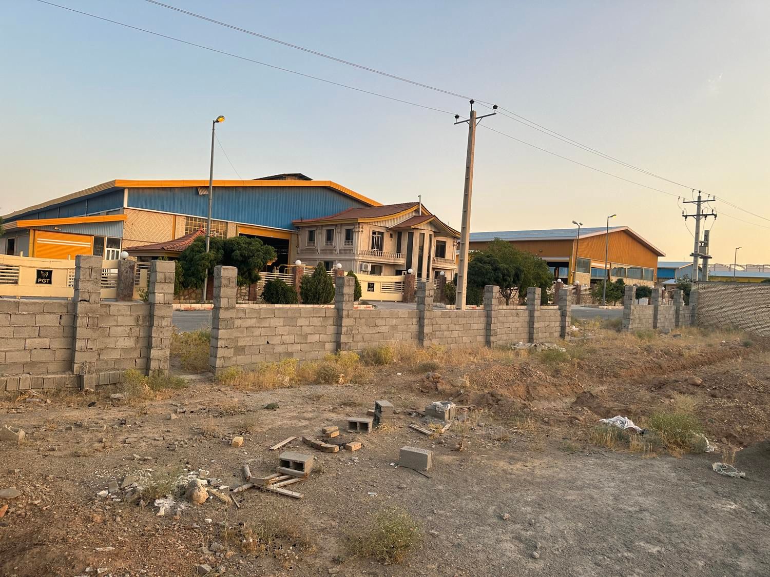 زمین شهرک صنعتی ارقده۲۶۶۵مترقابل معاوضه وتهاتر|فروش دفتر صنعتی، کشاورزی، تجاری|محلات, |دیوار