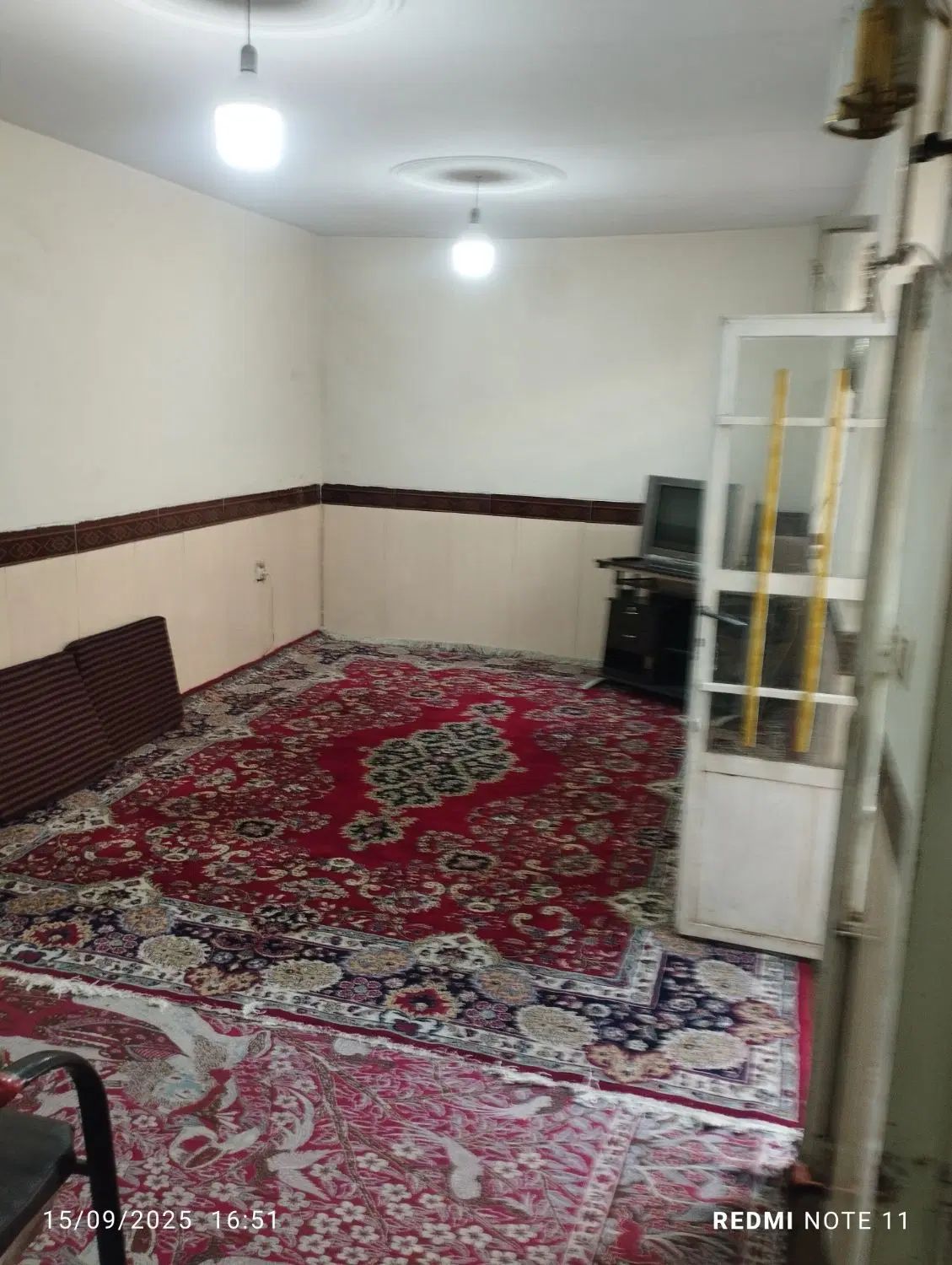 فروش خانه ویلایی واقع در حصار امام خمینی|فروش خانه و ویلا|همدان, |دیوار
