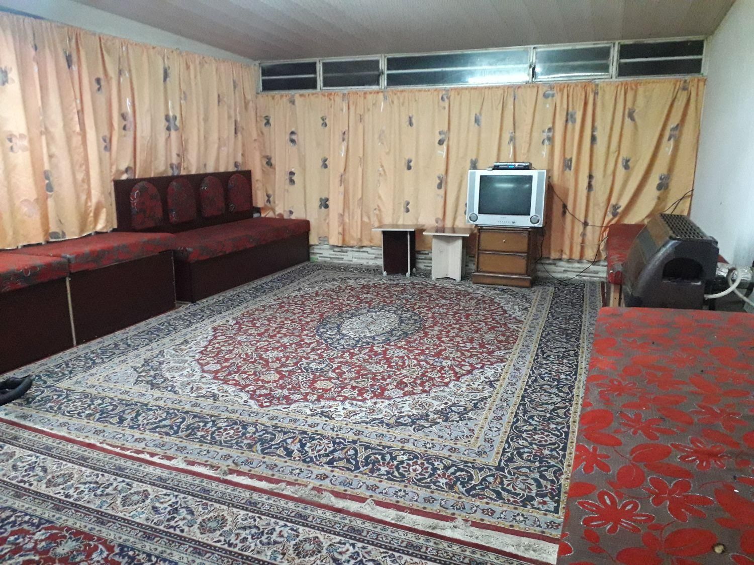 اجاره روزانه/هفتگی/ماهانه ویلا ۴۵۰ متری باغبهادران|اجارهٔ کوتاه‌مدت ویلا و باغ|اصفهان, شهرستان|دیوار