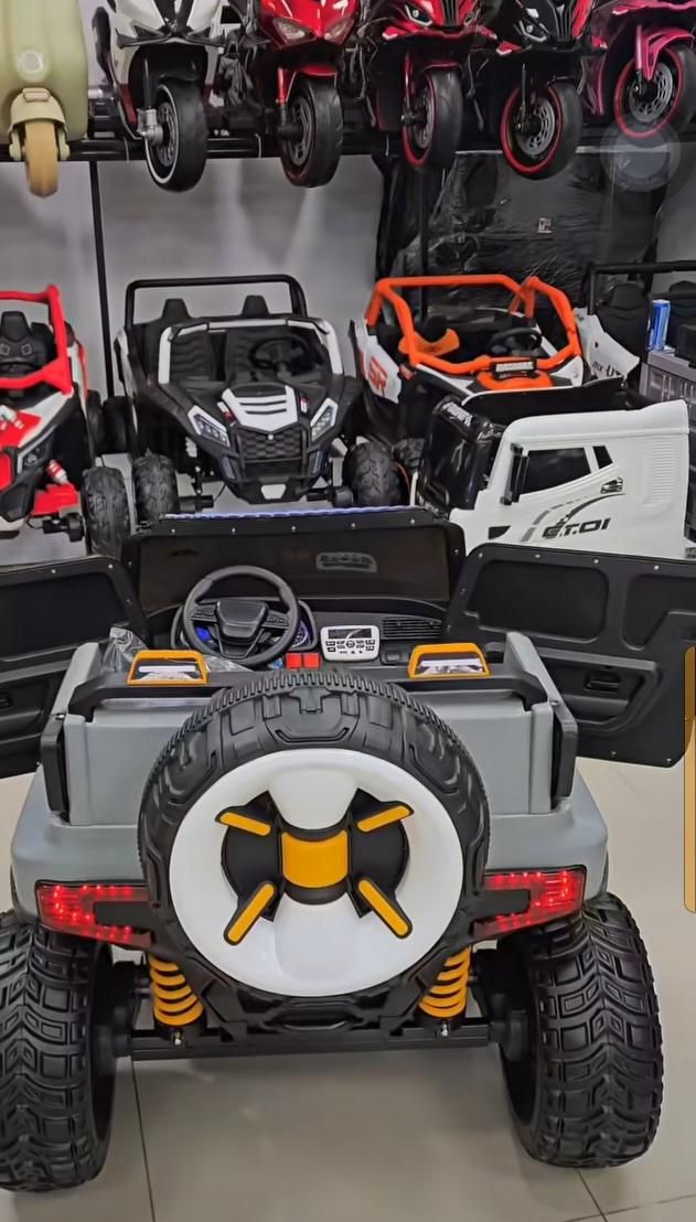 ماشین شارژی موتور شارژی M5|اسباببازی|کرج, شهرک بنفشه|دیوار