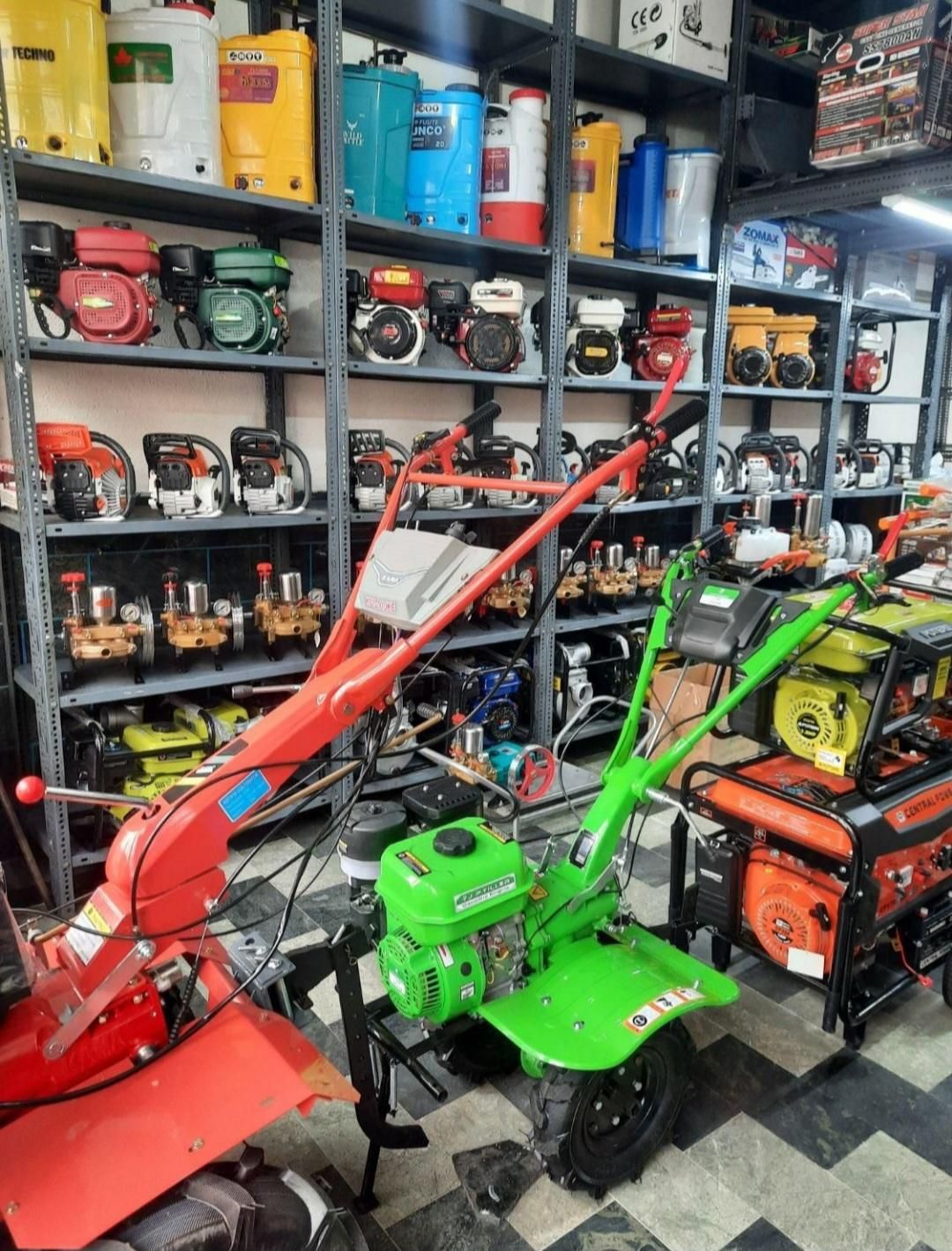 چاله کن فرغونی سیلواکی 70 سی سی با دو مته اصلی|ماشین‌آلات صنعتی|تهران, شهرک ولیعصر جنوبی|دیوار