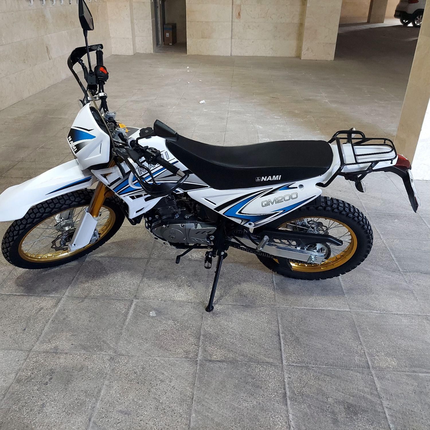 تریل نامی ۲۰۰ مدل ۱۴۰۳|موتورسیکلت|پرند, فاز ۳|دیوار