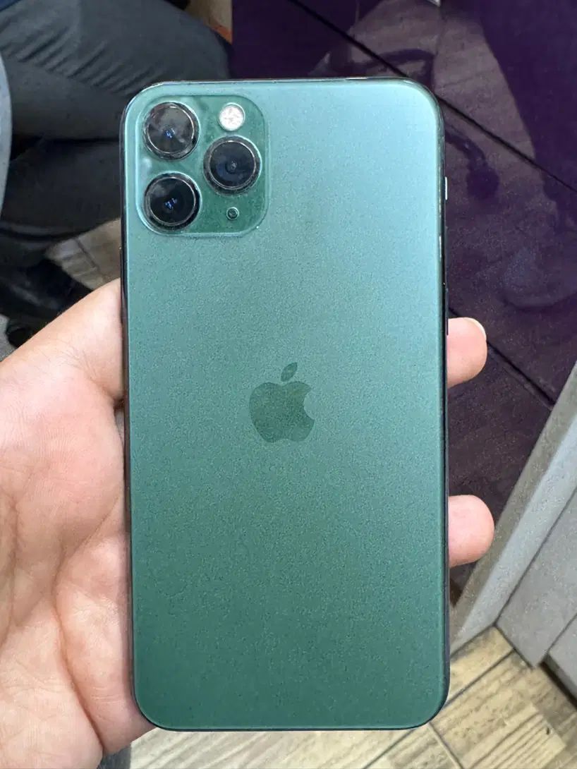 اپل iPhone 11 Pro با حافظهٔ ۲۵۶ گیگابایت|موبایل|اصفهان, محمودیه|دیوار