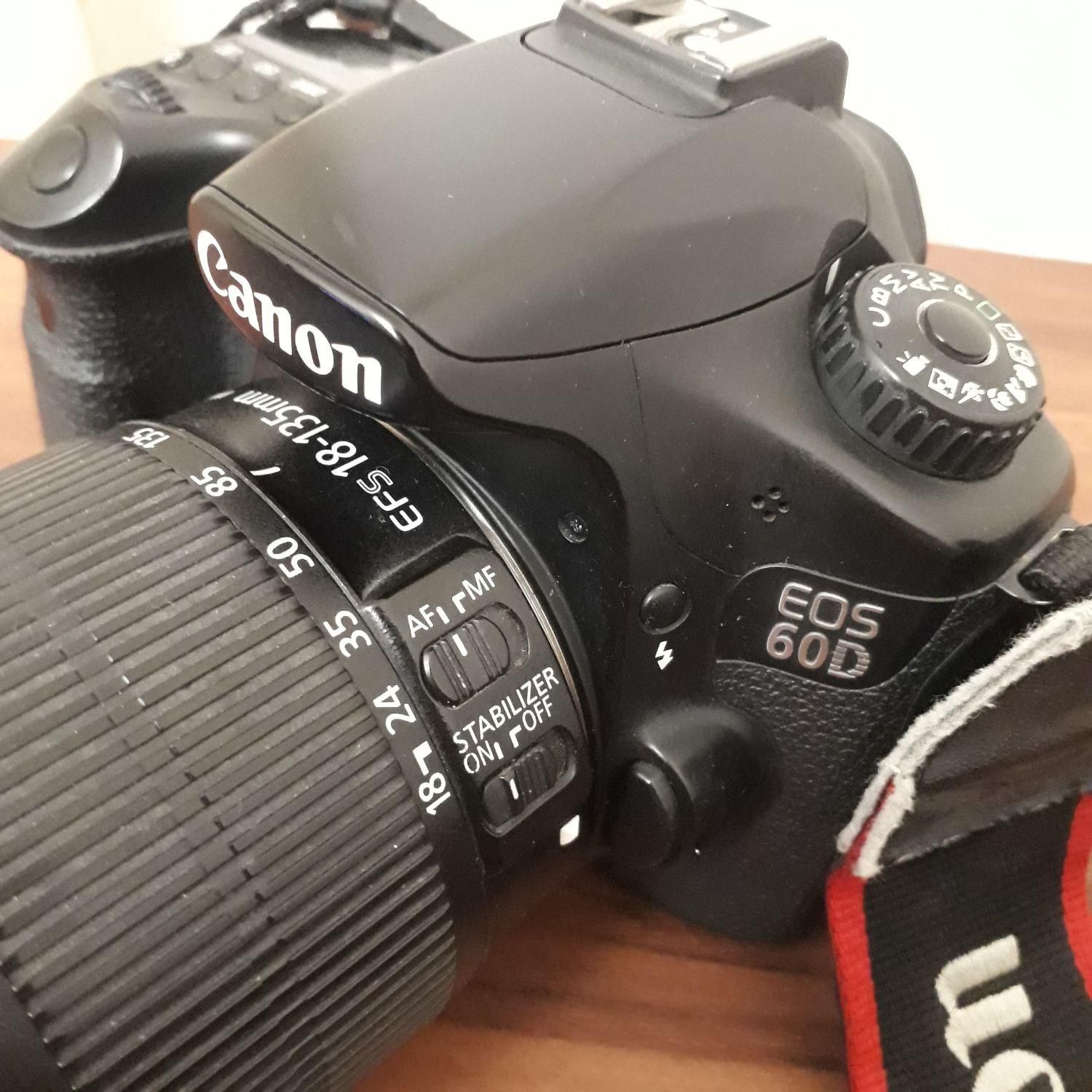 دوربین عکاسی canon 60d|دوربین عکاسی و فیلم‌برداری|تهران, اسفندیاری|دیوار