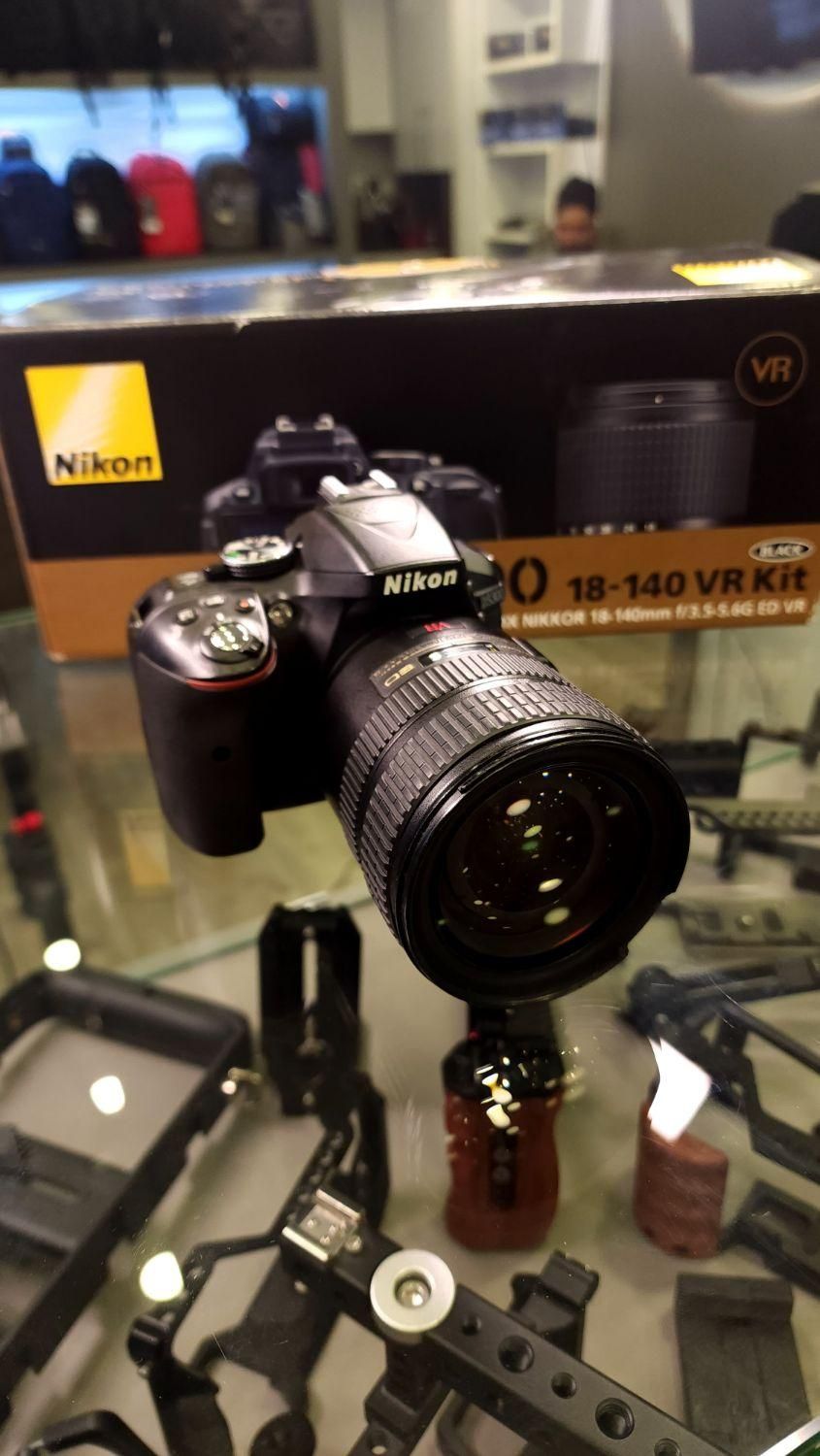 دوربین Nikon D5300 و لنز نیکون 24-120 f 3.5 - 5.6g|دوربین عکاسی و فیلم‌برداری|تهران, فردوسی|دیوار