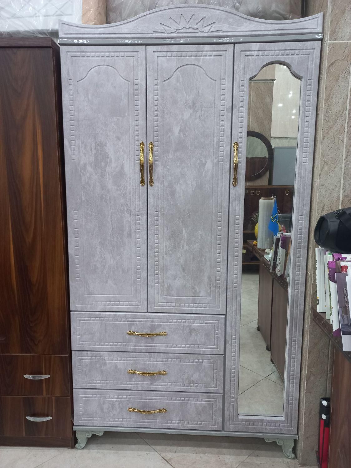 کمد سه در ممبران وکیوم عرض۱۰۵،دراور ،جالباسی|جاکفشی، کمد، دراور|هشتگرد, شهرک ولیعصر (مصلی)|دیوار