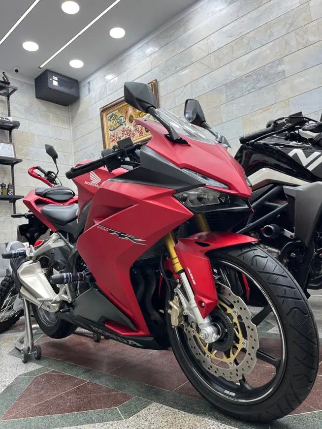 هوندا CBR 250RR درحد خشک فول ABS قاتل ZX25|موتورسیکلت|تهران, منیریه|دیوار