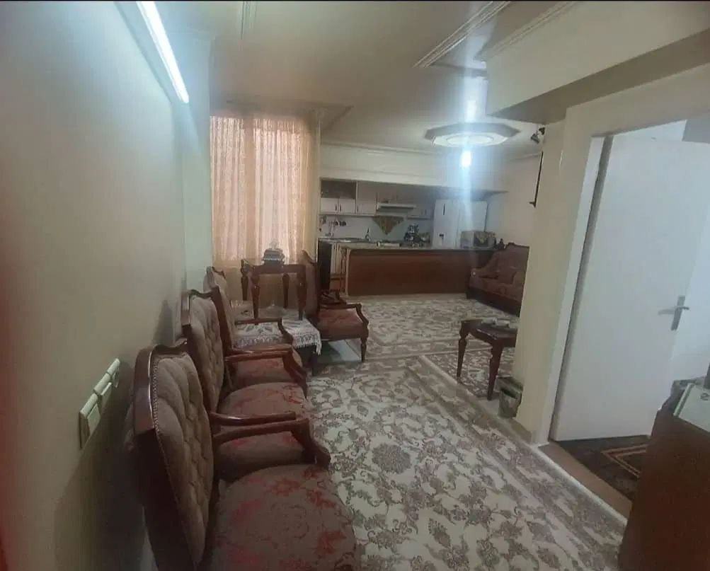 آپارتمان‌۶۰متری/نقلی‌تک‌خواب/تاپ لوکیشن|فروش آپارتمان|کرج, گلشهر|دیوار