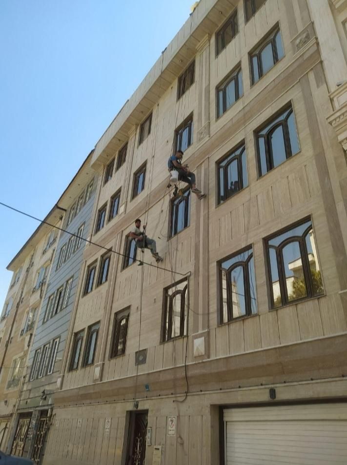 پیچ ورولپلاک رول پلاک کردن سنگ نما باطناب راپل کار|خدمات پیشه و مهارت|فردیس, فردیس|دیوار