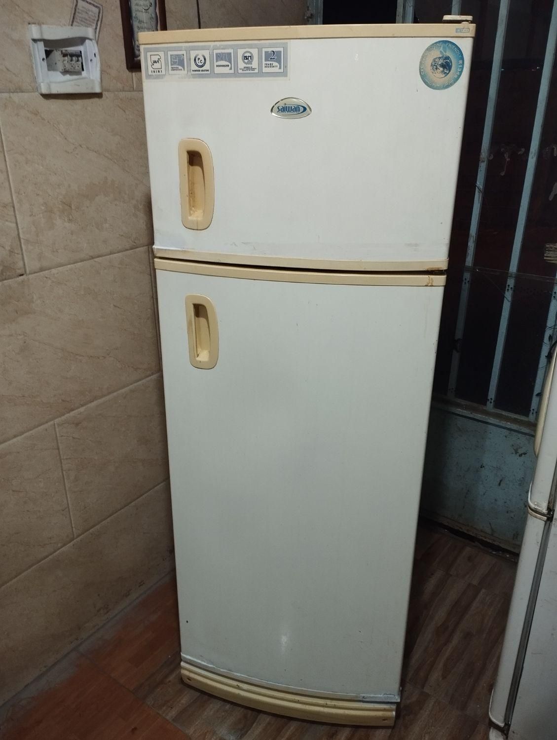 یخچال فریزر15فوت سایوان کاملاسالم درحد|یخچال و فریزر|رشت, عینک|دیوار