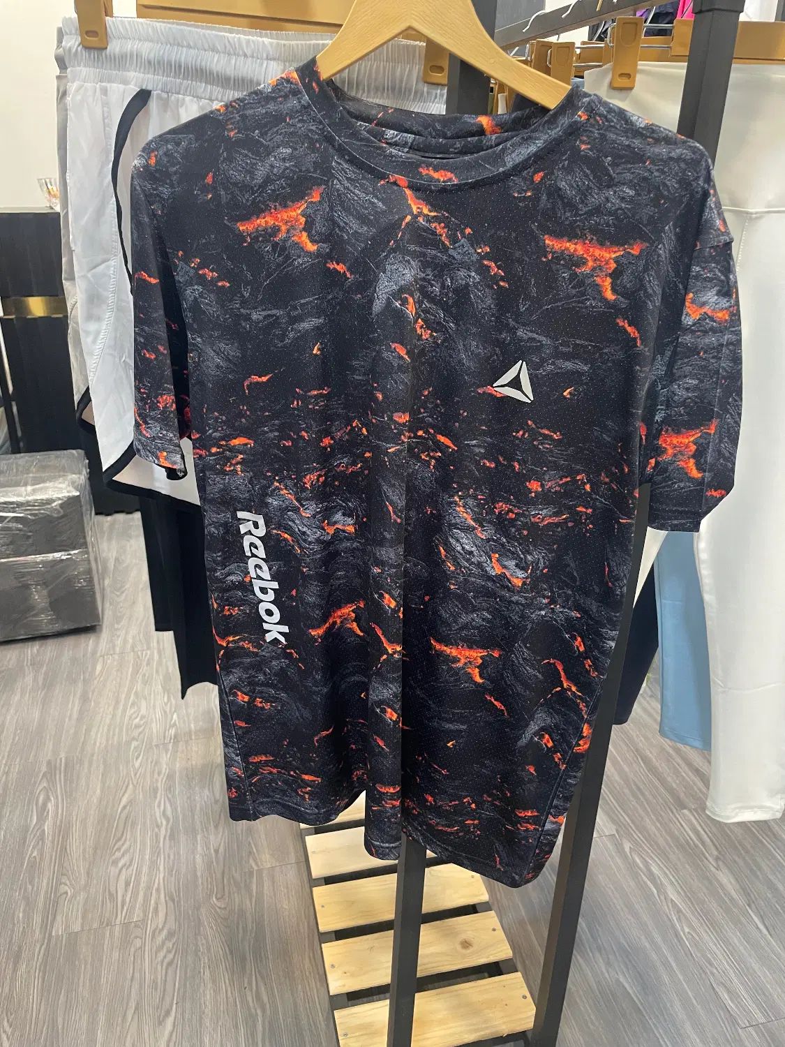تیشرت ورزشی Reebok|لباس|تهران, جنت‌آباد جنوبی|دیوار