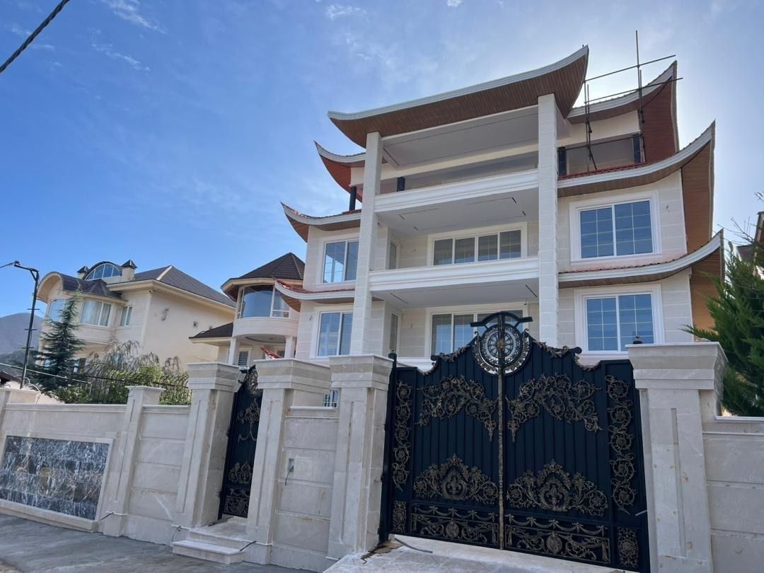 ویلا فروشی لاکچری در خیابان مدرس با سند|فروش خانه و ویلا|کلاردشت, |دیوار