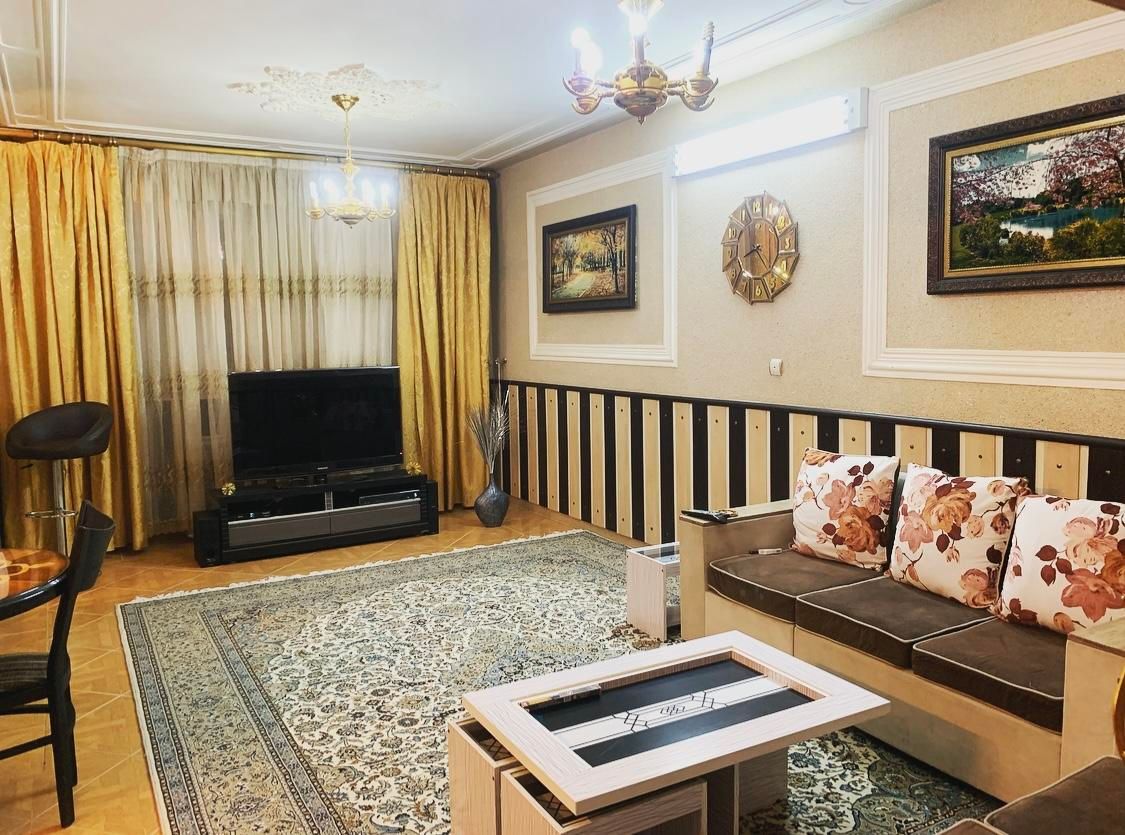 منزل مبله شهرک گلستان (ماهیانه)|اجارهٔ کوتاه‌مدت آپارتمان و سوئیت|شیراز, شهرک گلستان|دیوار