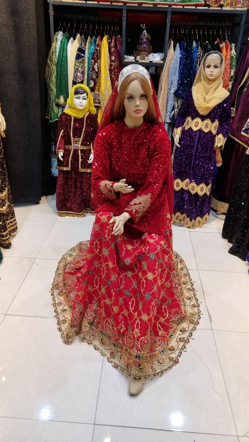 لباس محلی|لباس|لنجان, |دیوار