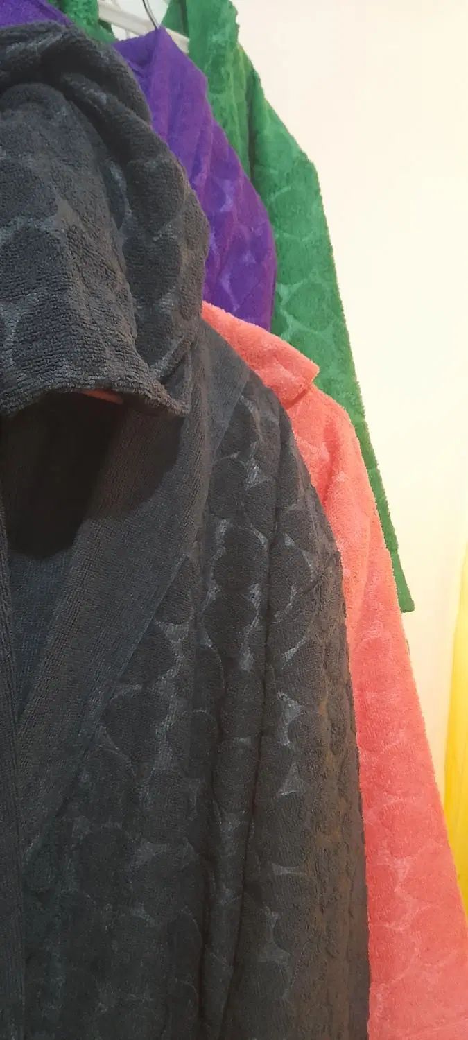 حوله های بچگانه ۳۹۰  و دانشجویی  ۵۷۰ استقلال ۱۲|کفش و لباس بچه|نیشابور, پنجراه|دیوار