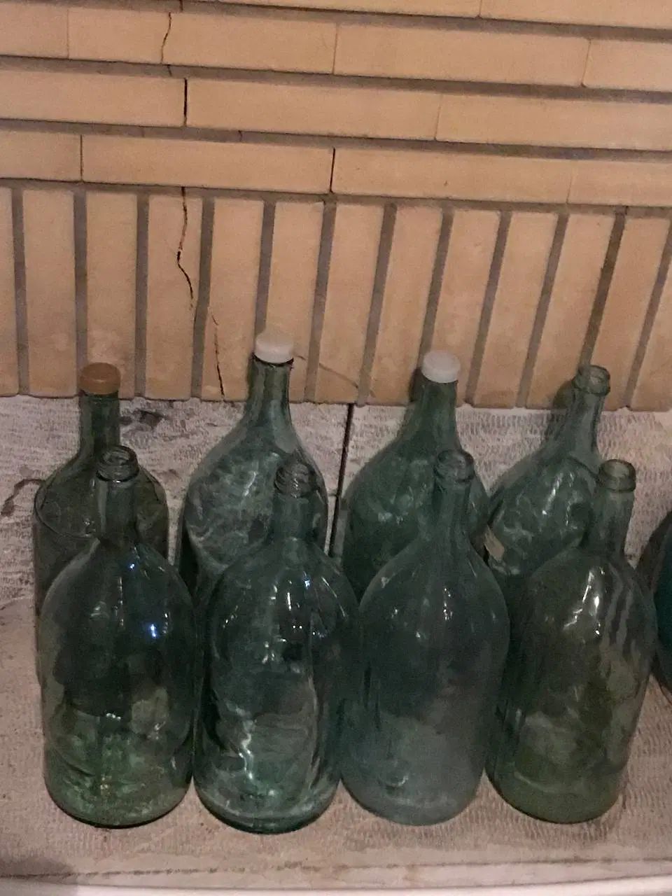 دبه و سطل و شیشه برای رب و ابغوره و آبلیمو|ظروف نگهدارنده، پلاستیکی، یک‌بارمصرف|اصفهان, جوزدان الیادران|دیوار