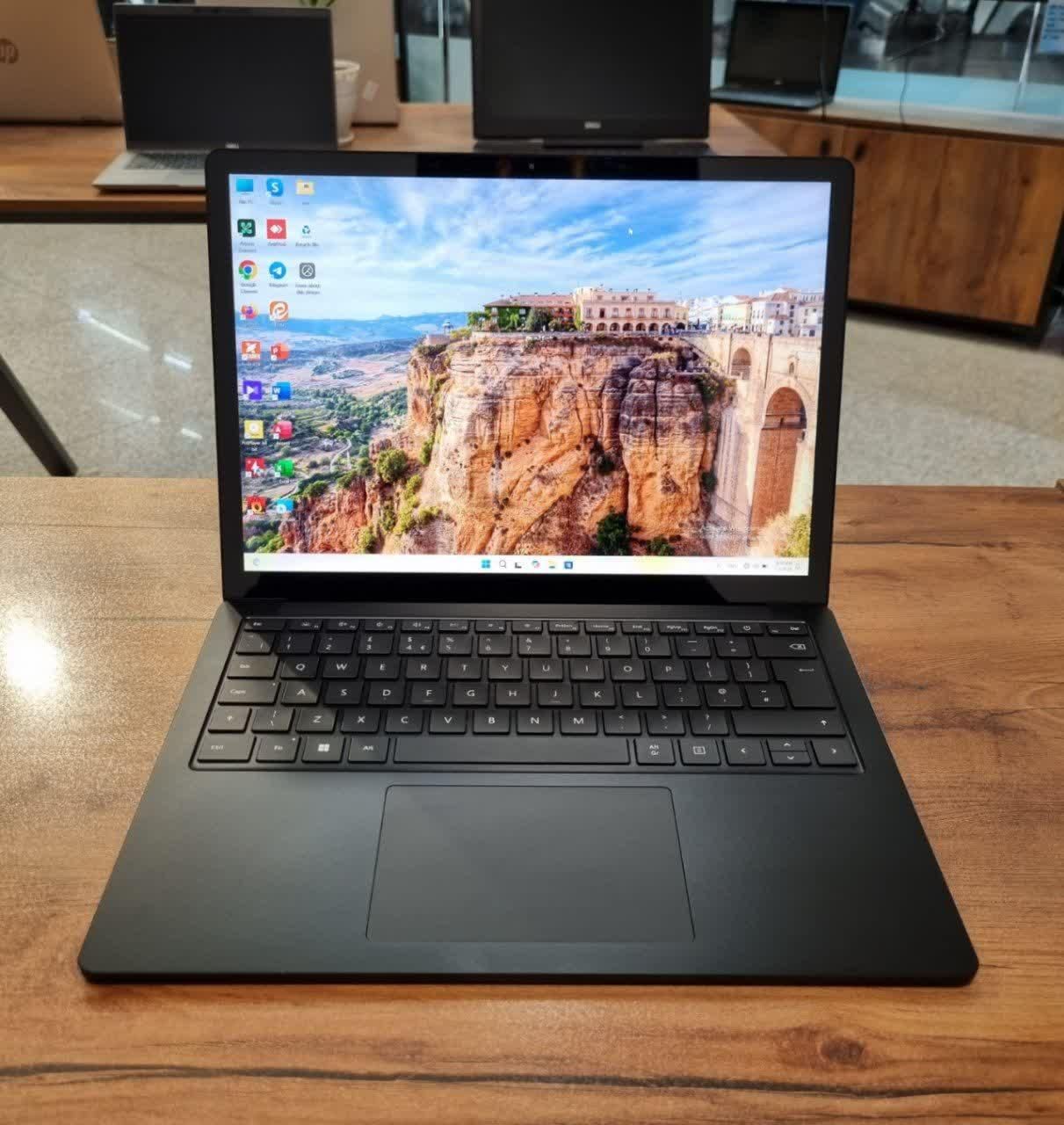 انواع سرفیس‌اقساطی laptop4 و pro7 قوی رم۱۶ لمسی|رایانه همراه|مشهد, سراب|دیوار