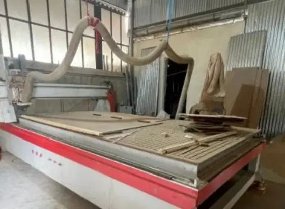 کارگر ساده نیمه وارد در کارگاه کابینت سازی|استخدام صنعتی، فنی، مهندسی|تهران, اوقاف|دیوار
