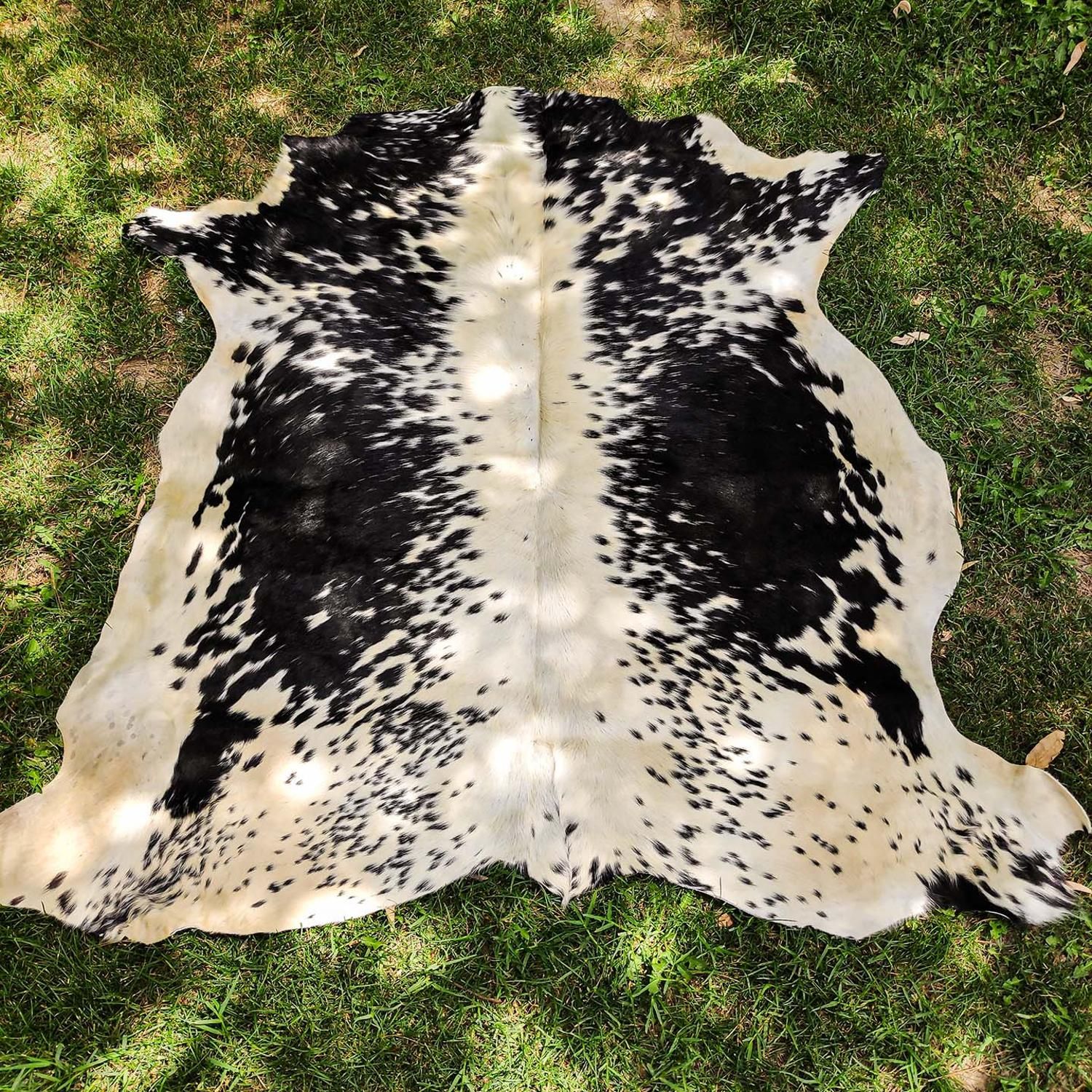 فرش پوست گاو طبیعی پادری|پادری|تهران, سعادت‌آباد|دیوار