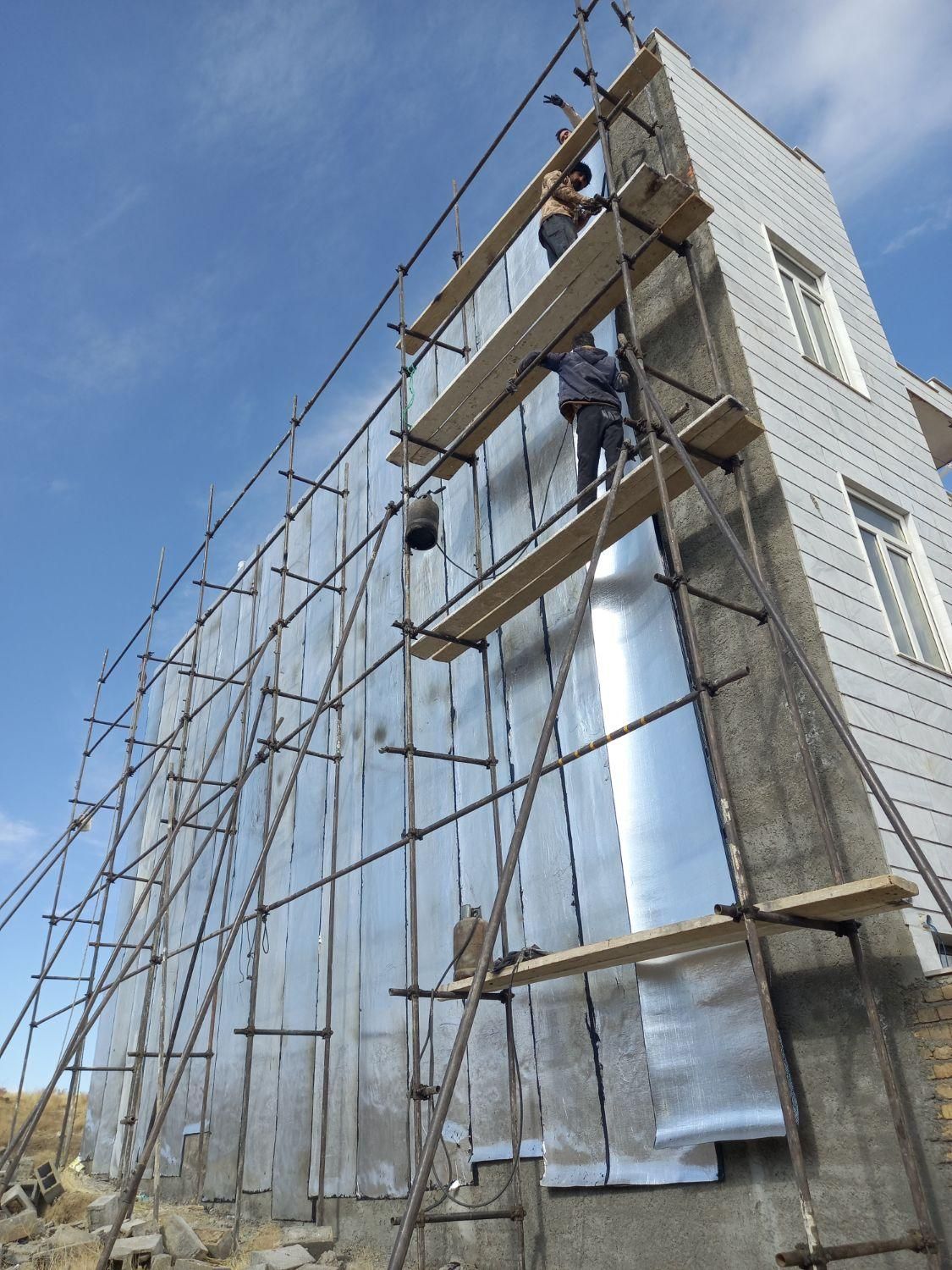 نصب وبخش ایزوگام دلیجان بصورت( نقدو چکی )|خدمات پیشه و مهارت|ملایر, |دیوار