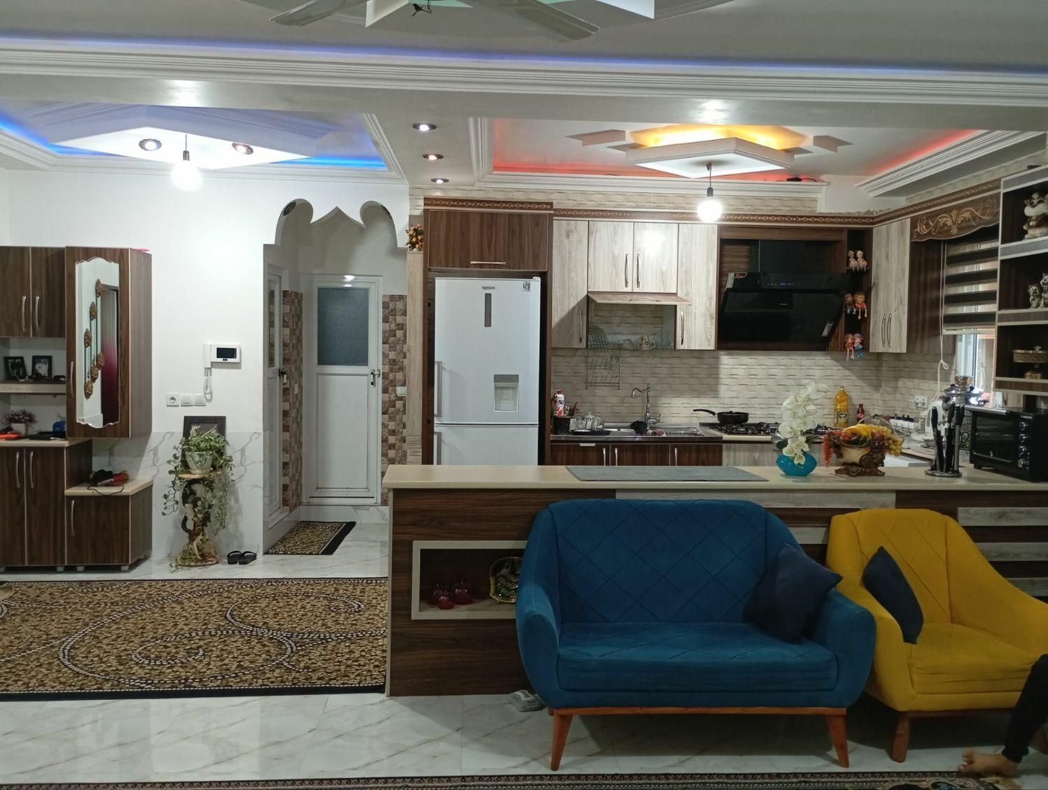 ویلا دوخواب با ویو جنگل با امکات|اجارهٔ کوتاه‌مدت آپارتمان و سوئیت|قائم‌شهر, |دیوار