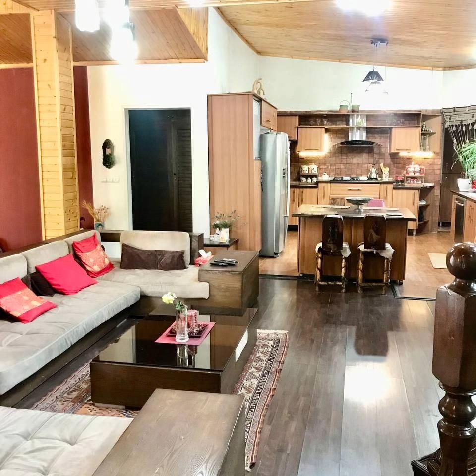 فروش خانه ویلایی ۷۵۰ متر ۵ خواب خیابان (مدرس)|فروش خانه و ویلا|رودهن, |دیوار